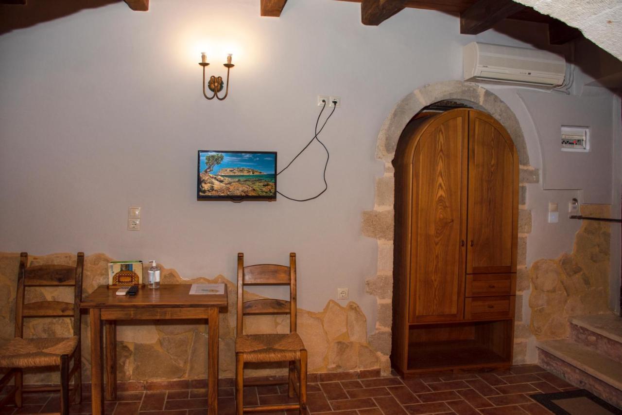 Kalivianí Stamatogiannis Traditional Apartments מראה חיצוני תמונה