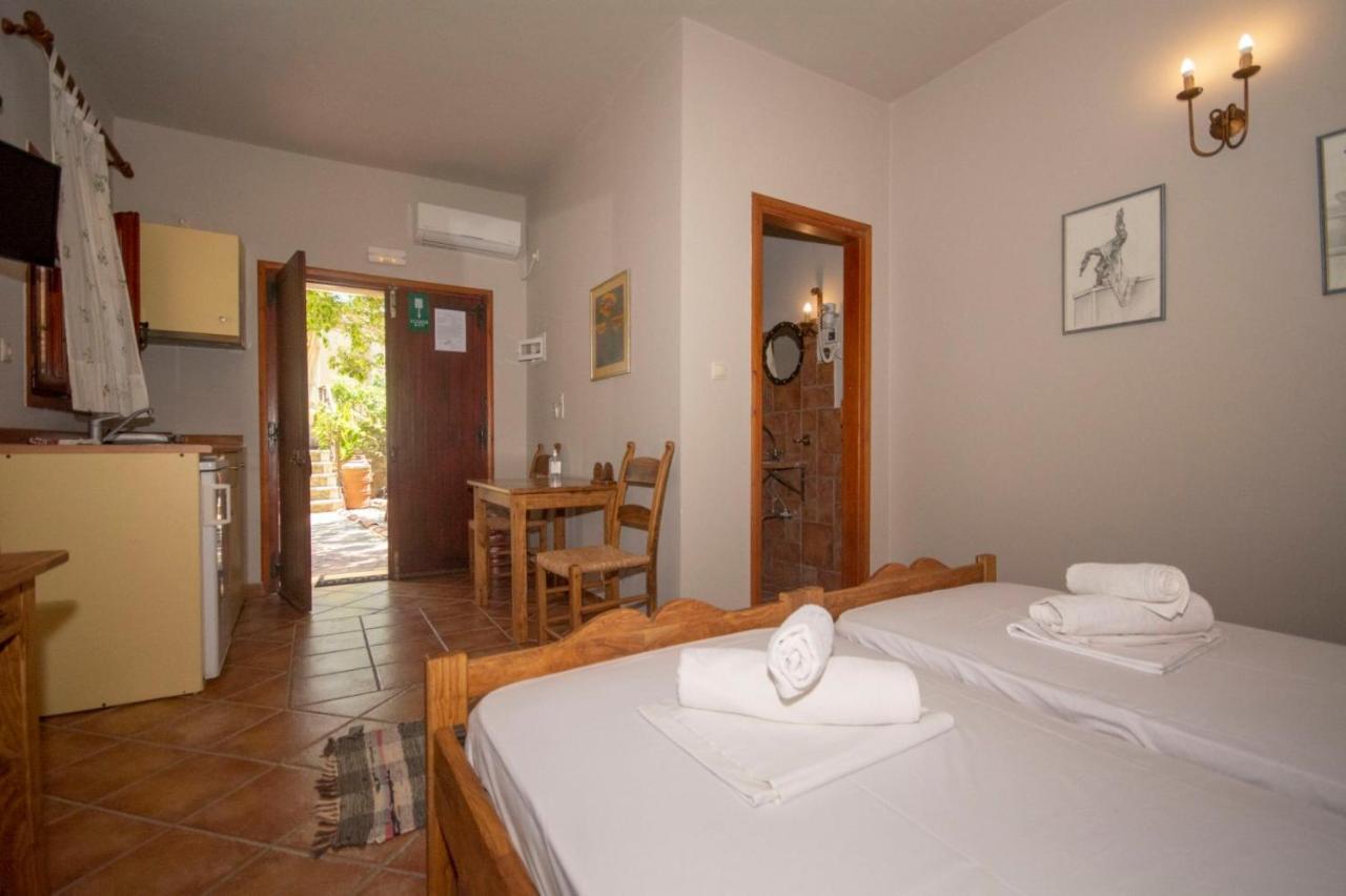 Kalivianí Stamatogiannis Traditional Apartments מראה חיצוני תמונה