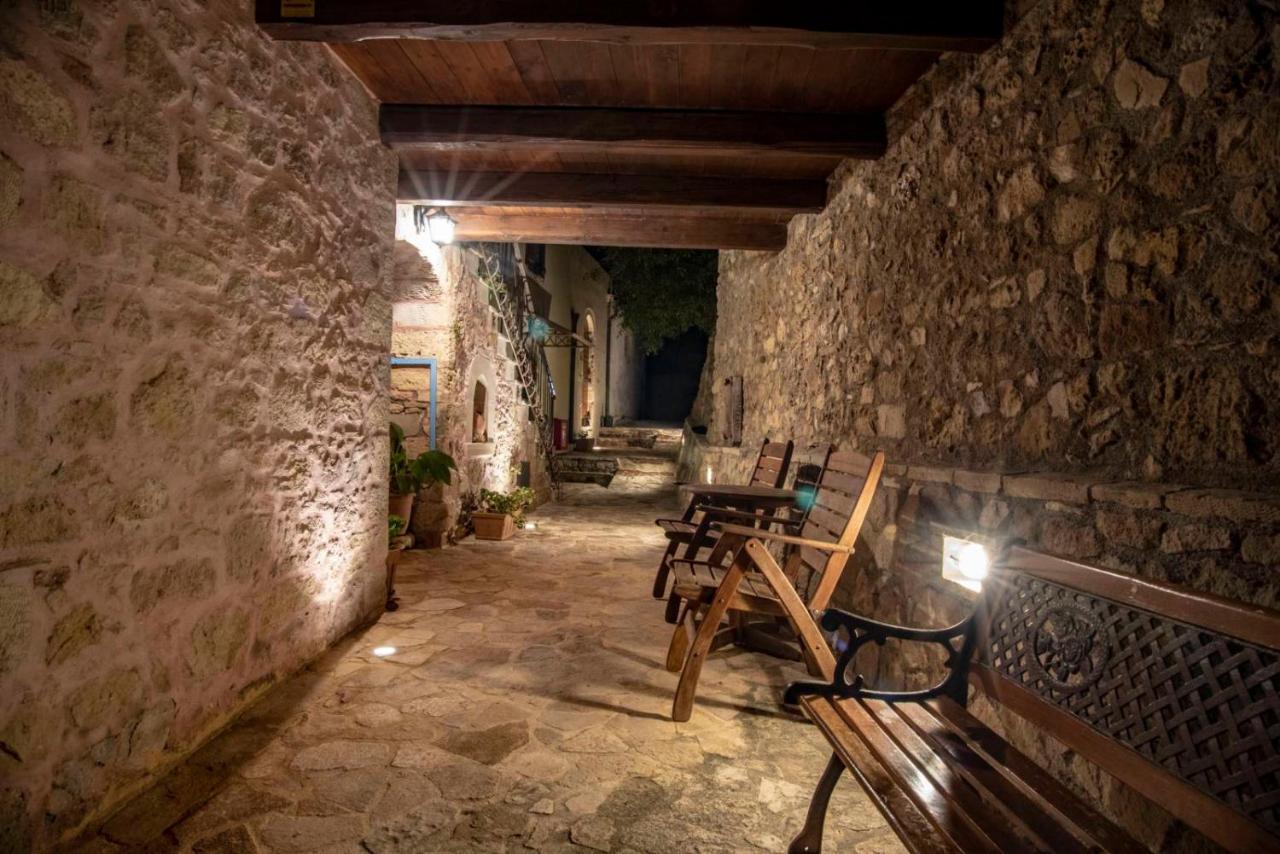 Kalivianí Stamatogiannis Traditional Apartments מראה חיצוני תמונה