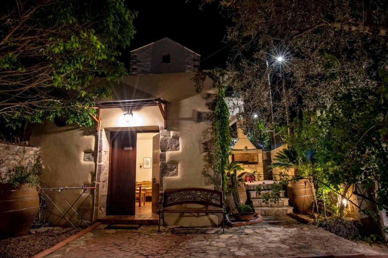 Kalivianí Stamatogiannis Traditional Apartments מראה חיצוני תמונה